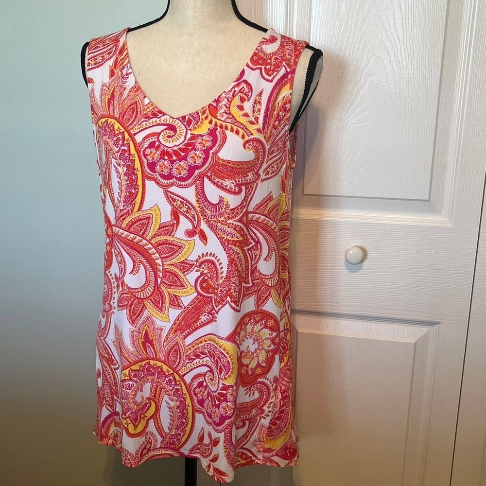 Susan Graver paisley sleeveless peplum blouse size Small liquid‎ knit